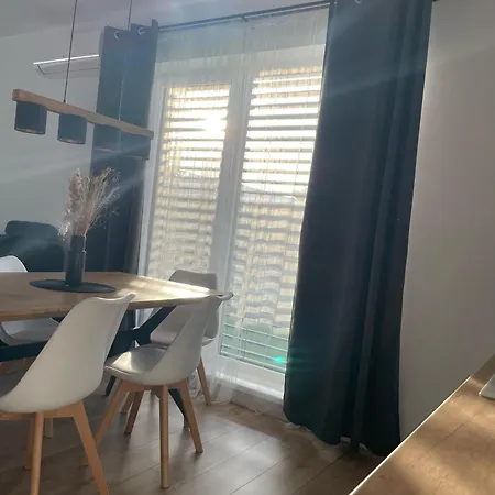 Klimatizovany Apartmanovy Dom, S Virivkou, 1b *