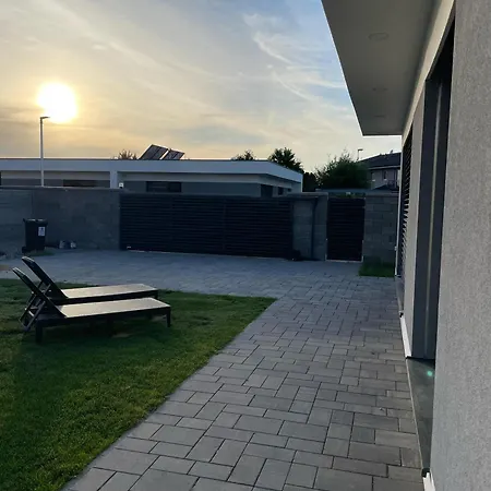 Klimatizovany Apartmanovy Dom, S Virivkou, 1b