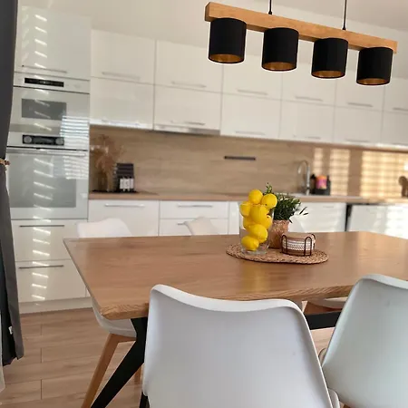 Klimatizovany Apartmanovy Dom, S Virivkou, 1b בית נופש *