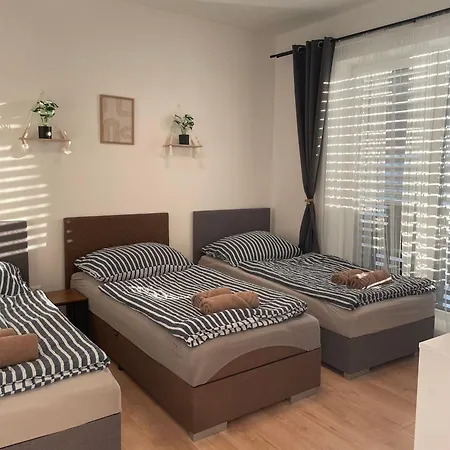 Hébergement de vacances Klimatizovany Apartmanovy Dom, S Virivkou, 1b